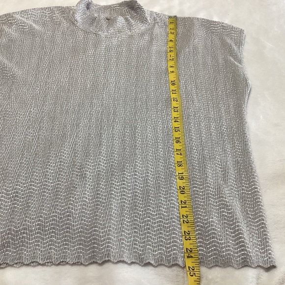 TanJay Silver Blouse Relaxed Fit Textured Y2K Fairycore XL - Picture 8 of 9